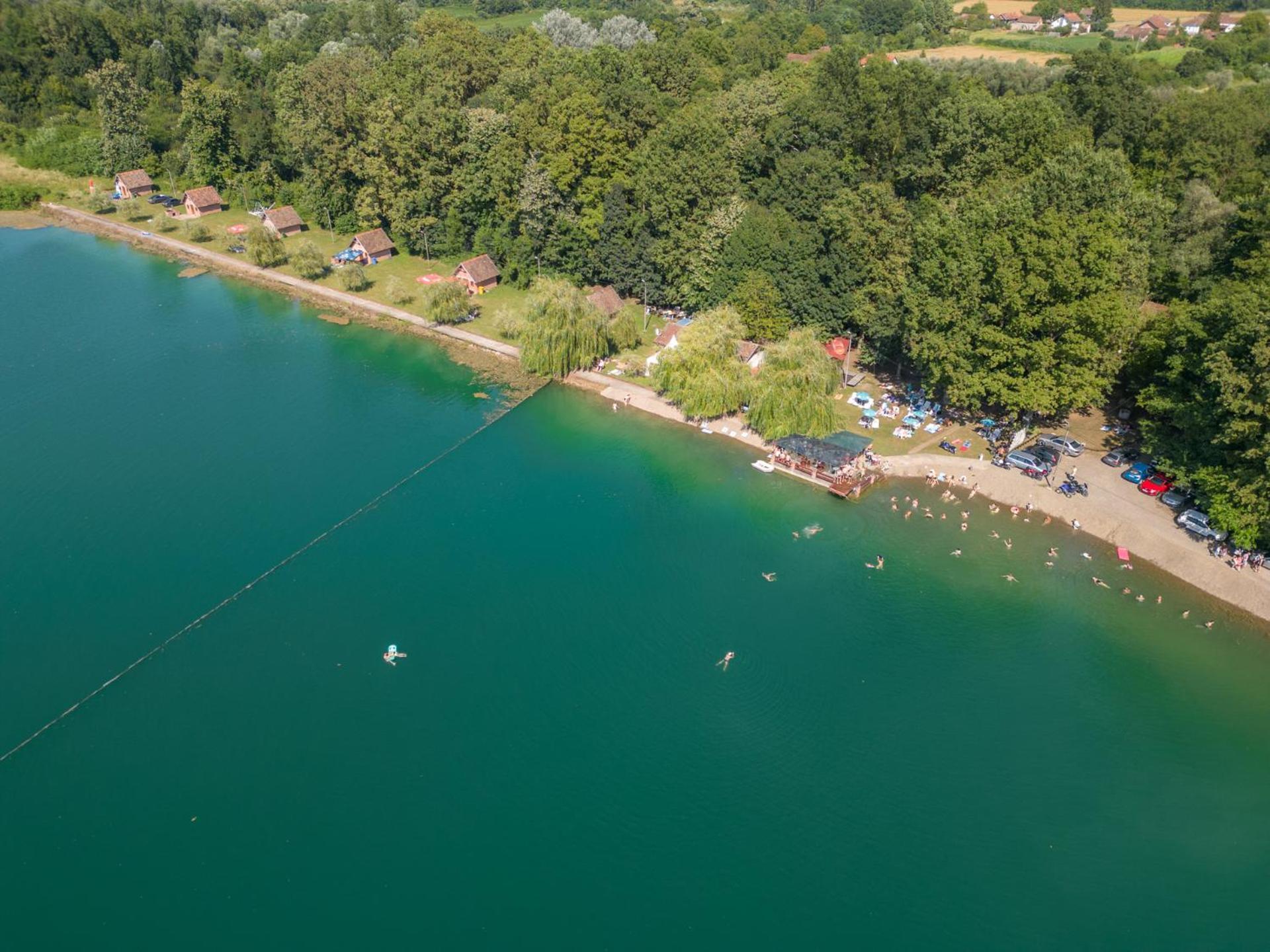 Donji Zabar Laguna Club Lake Resort מראה חיצוני תמונה